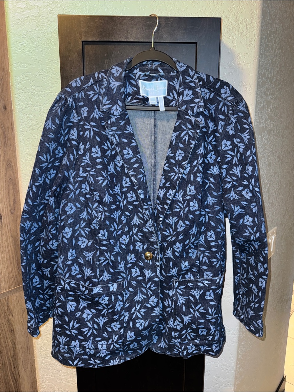 Draper James Navy Blazer with Light Blue Leaf Pattern